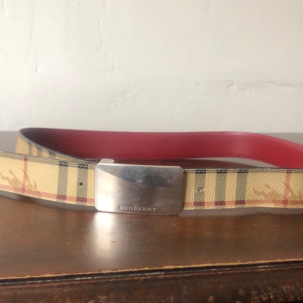 Burberry belt